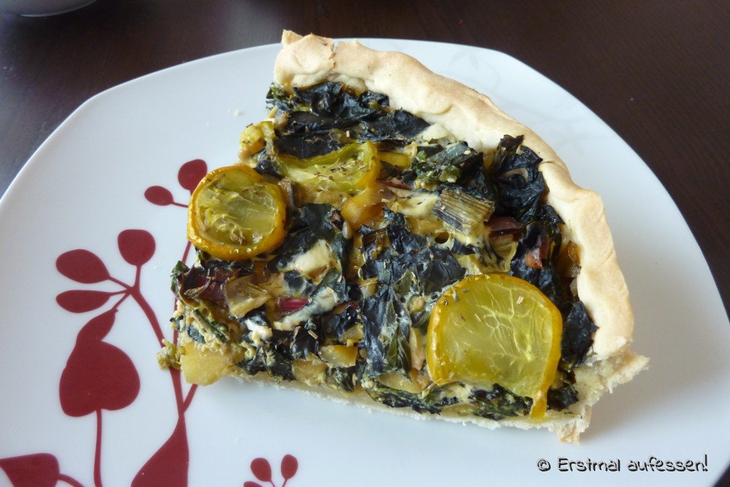 Mangold-Zucchini-Quiche – Erstmal aufessen!